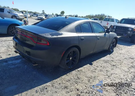 2016 Dodge Charger R/T z USA, uszkodzony, nr VIN 2C3CDXCTXGH203455